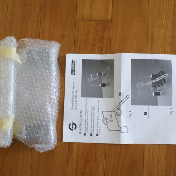 NIB Serengeti counter display for 4 pairs - Picture 3 of 4